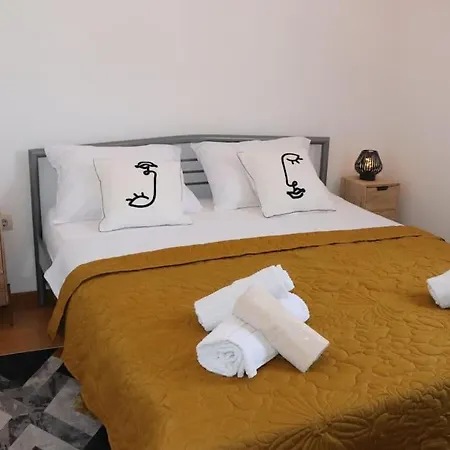 Kikaso - Near Mall Of Split, Free Parking Apartment *