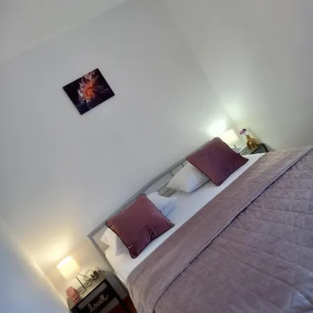 Apartment Kikaso - Near Mall Of Split, Free Parking Split
